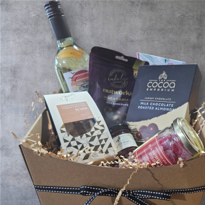 Gourmet Hamper With Wine